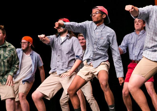 Longwood students dancing at LipSync